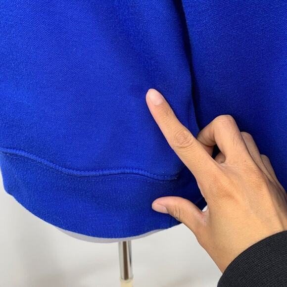 Fabletics Sweatshirt Womens M Medium Harbor Go To Classic Crew Neck Fleece Lined - Picture 4 of 12